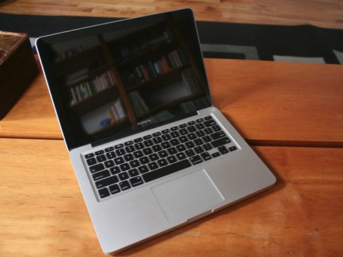 ƻ������MacBook Pro(MC700CHA
